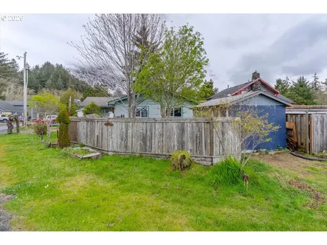 4634 SE Lee Avenue Lincoln City OR 97367