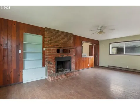 4634 SE Lee Avenue Lincoln City OR 97367