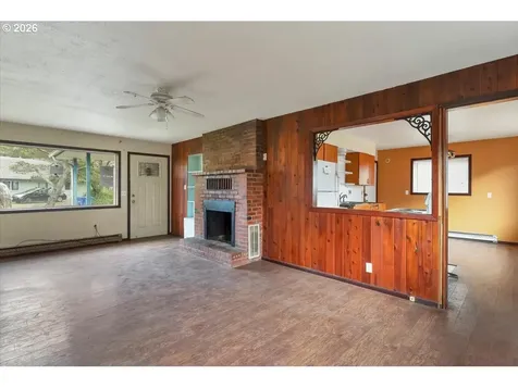 4634 SE Lee Avenue Lincoln City OR 97367