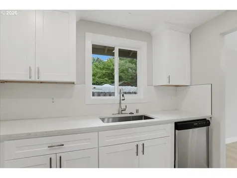 9410 NE 80th Avenue Vancouver WA 98662