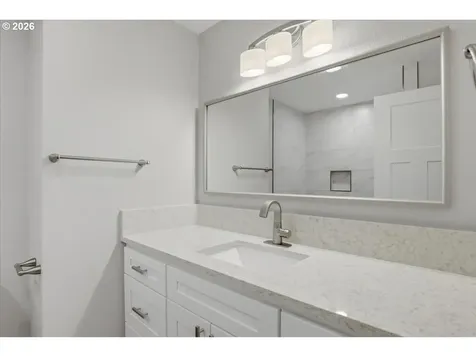 9410 NE 80th Avenue Vancouver WA 98662