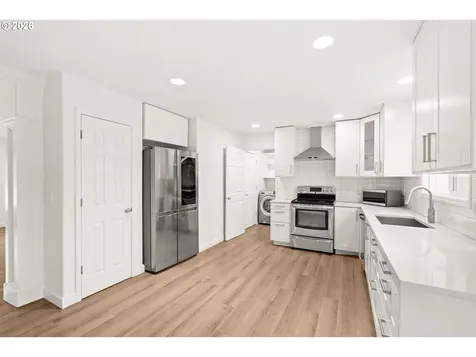8312 SE 65th Avenue Portland OR 97206