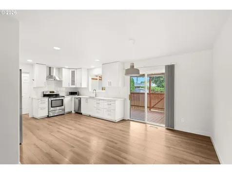 8312 SE 65th Avenue Portland OR 97206