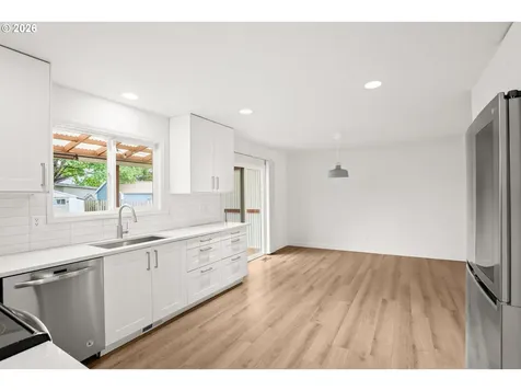 8312 SE 65th Avenue Portland OR 97206