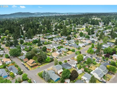 8312 SE 65th Avenue Portland OR 97206