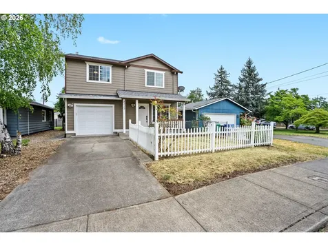8312 SE 65th Avenue Portland OR 97206