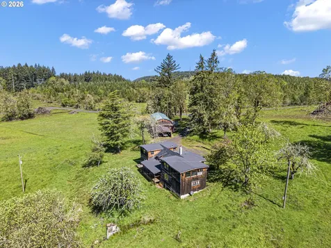 29875 Sodaville Mtn Home Road Lebanon OR 97355