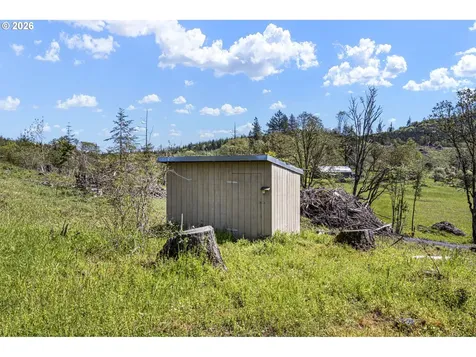 29875 Sodaville Mtn Home Road Lebanon OR 97355