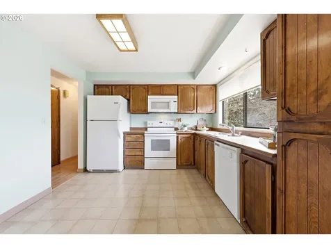 13501 SE 20th Circle Vancouver WA 98683