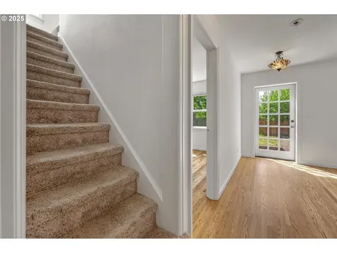1605 SE 22nd Avenue Portland OR 97214