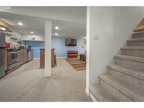 1605 SE 22nd Avenue Portland OR 97214