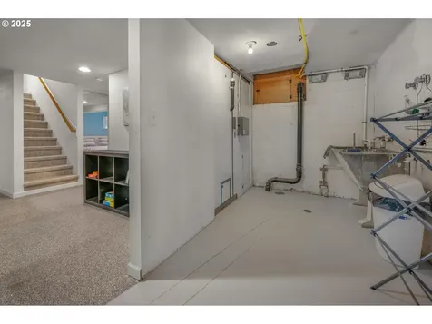 1605 SE 22nd Avenue Portland OR 97214