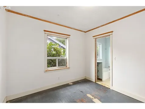 1412 NE 53rd Avenue Portland OR 97213