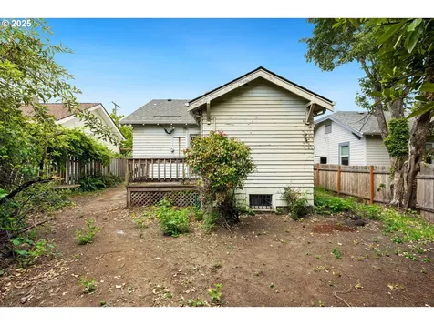 1412 NE 53rd Avenue Portland OR 97213