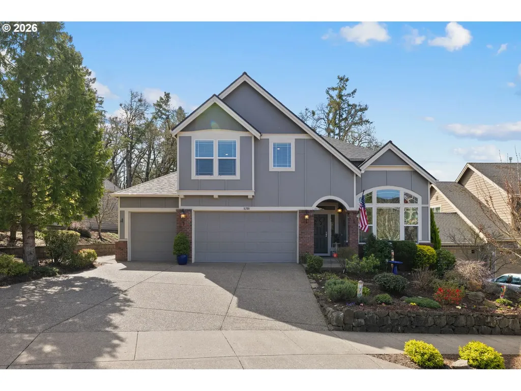 5208 N Fairway Street Newberg OR 97132
