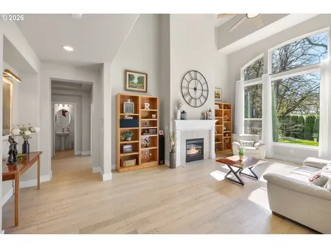 5208 N Fairway Street Newberg OR 97132
