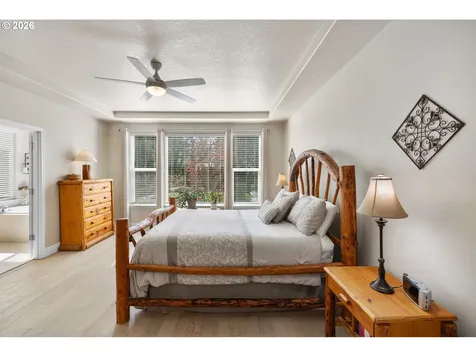 5208 N Fairway Street Newberg OR 97132