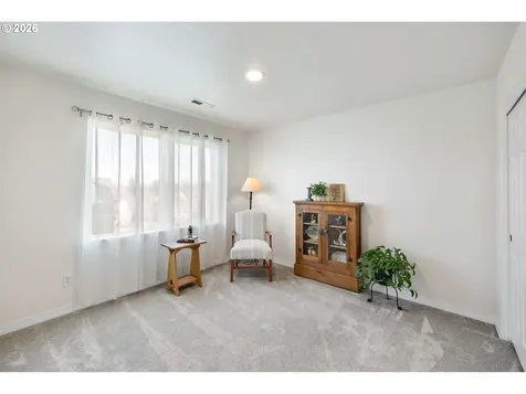 5208 N Fairway Street Newberg OR 97132