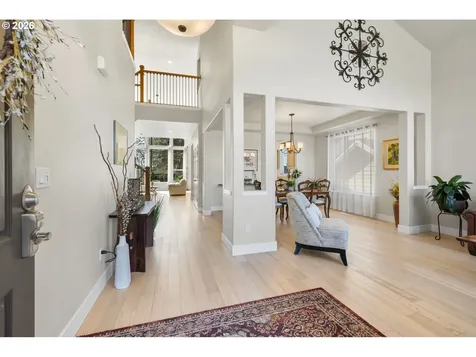 5208 N Fairway Street Newberg OR 97132
