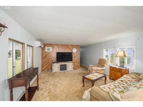 3760 Highway 101 Florence OR 97439