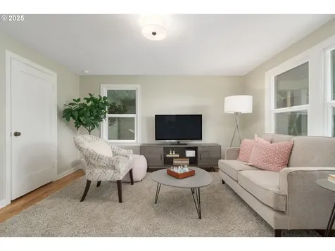 2111 Lincoln Street Eugene OR 97405