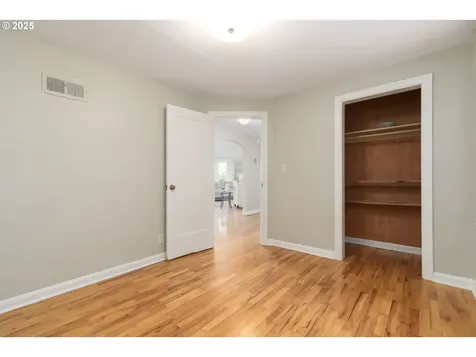 2111 Lincoln Street Eugene OR 97405