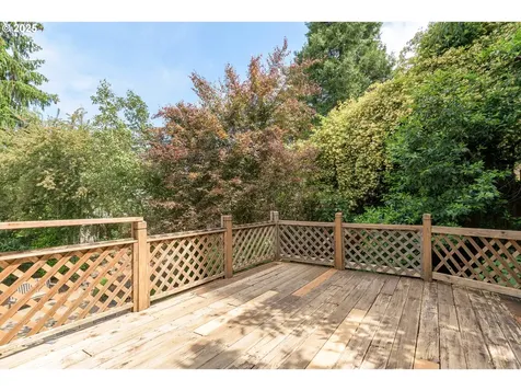 2111 Lincoln Street Eugene OR 97405