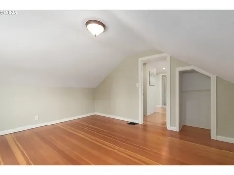 2111 Lincoln Street Eugene OR 97405