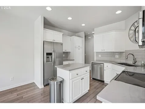 14748 SW Fern Street Portland OR 97223