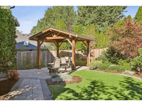 14748 SW Fern Street Portland OR 97223