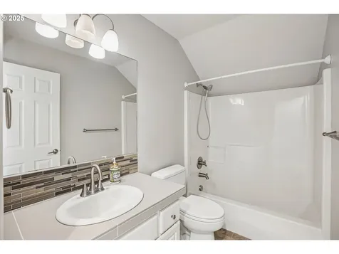 14748 SW Fern Street Portland OR 97223