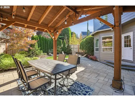 14748 SW Fern Street Portland OR 97223