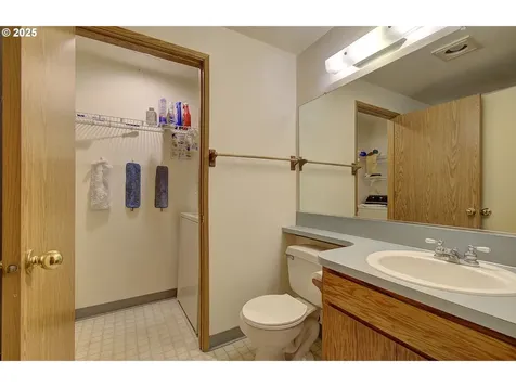 14206 NE 84th Street Vancouver WA 98682