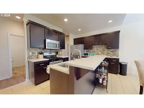 375 Mia Lane Eugene OR 97401