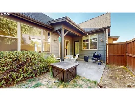 375 Mia Lane Eugene OR 97401