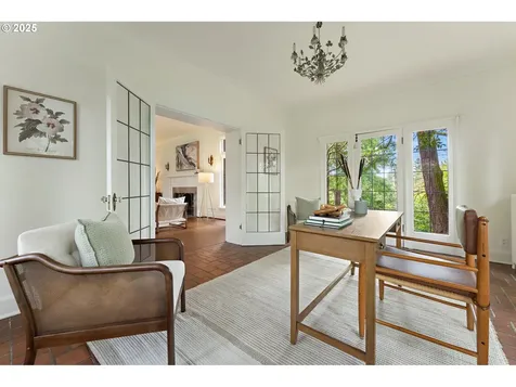 3028 SE Crystal Springs Boulevard Portland OR 97202