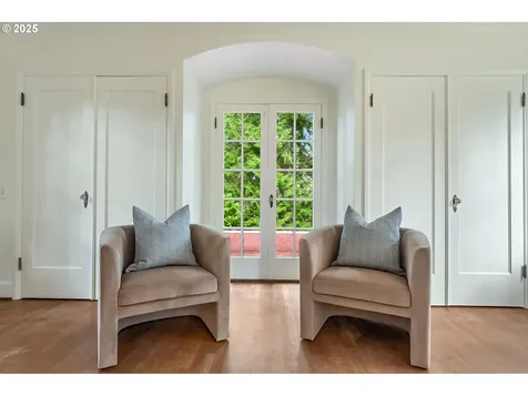 3028 SE Crystal Springs Boulevard Portland OR 97202