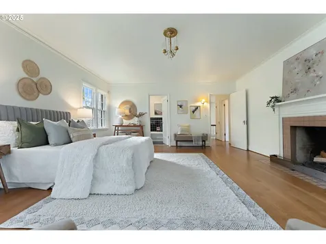 3028 SE Crystal Springs Boulevard Portland OR 97202