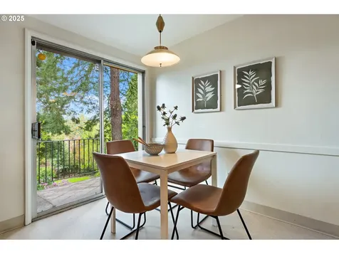 3028 SE Crystal Springs Boulevard Portland OR 97202
