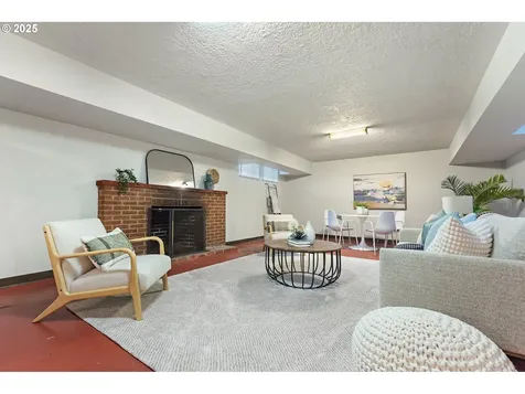 3028 SE Crystal Springs Boulevard Portland OR 97202