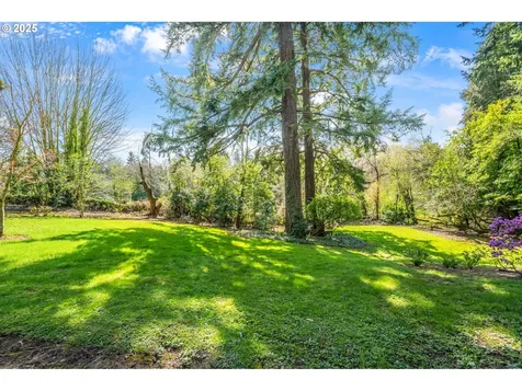 3028 SE Crystal Springs Boulevard Portland OR 97202
