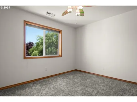 19215 NE 92nd Avenue Battle Ground WA 98604