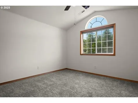 19215 NE 92nd Avenue Battle Ground WA 98604