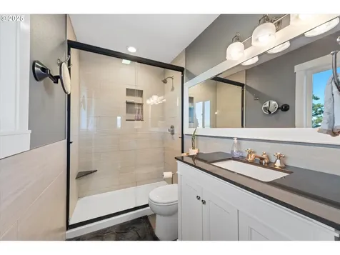 99 Walnut Street La Grande OR 97850