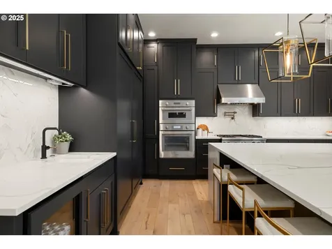 13585 Goodall Road Lake Oswego OR 97034