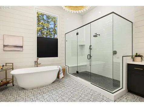 13585 Goodall Road Lake Oswego OR 97034