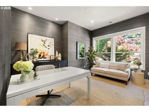 13585 Goodall Road Lake Oswego OR 97034