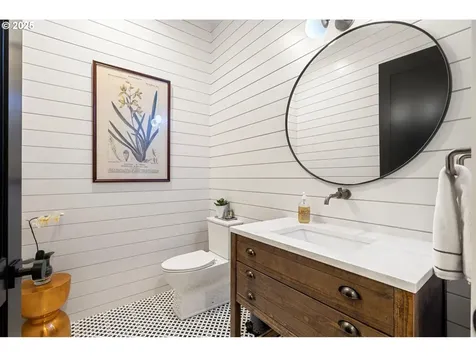 13585 Goodall Road Lake Oswego OR 97034