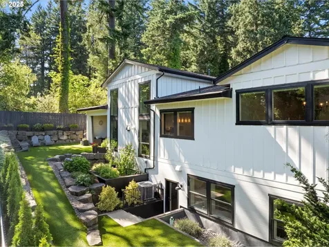 13585 Goodall Road Lake Oswego OR 97034