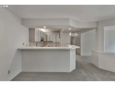 5054 Foothills Drive Lake Oswego OR 97034